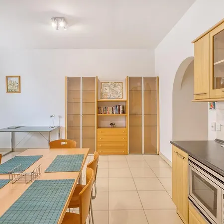 Daire Spacious 3-bedroom At Tigne Sliema