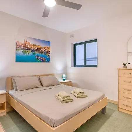 Spacious 3-bedroom At Tigne Daire *