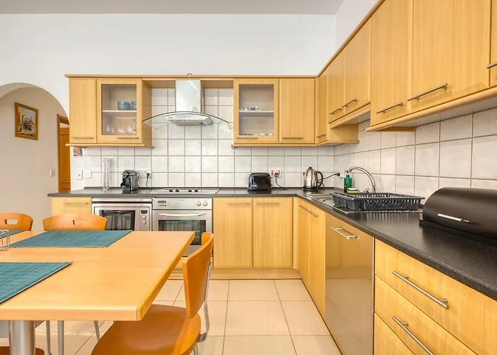 Spacious 3-bedroom At Tigne Sliema