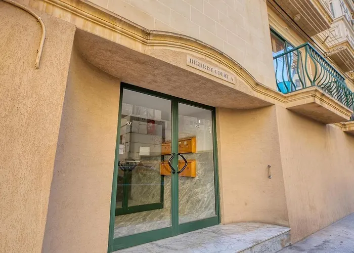 Spacious 3-bedroom At Tigne Daire *