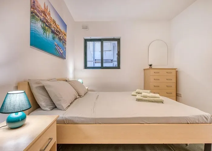 Appartement Spacious 3-bedroom At Tigne Sliema