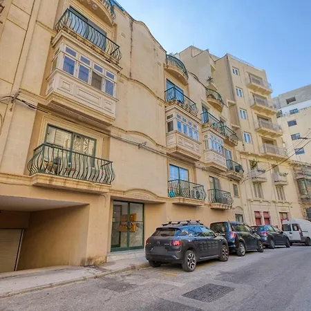 Spacious 3-bedroom At Tigne Apartment *